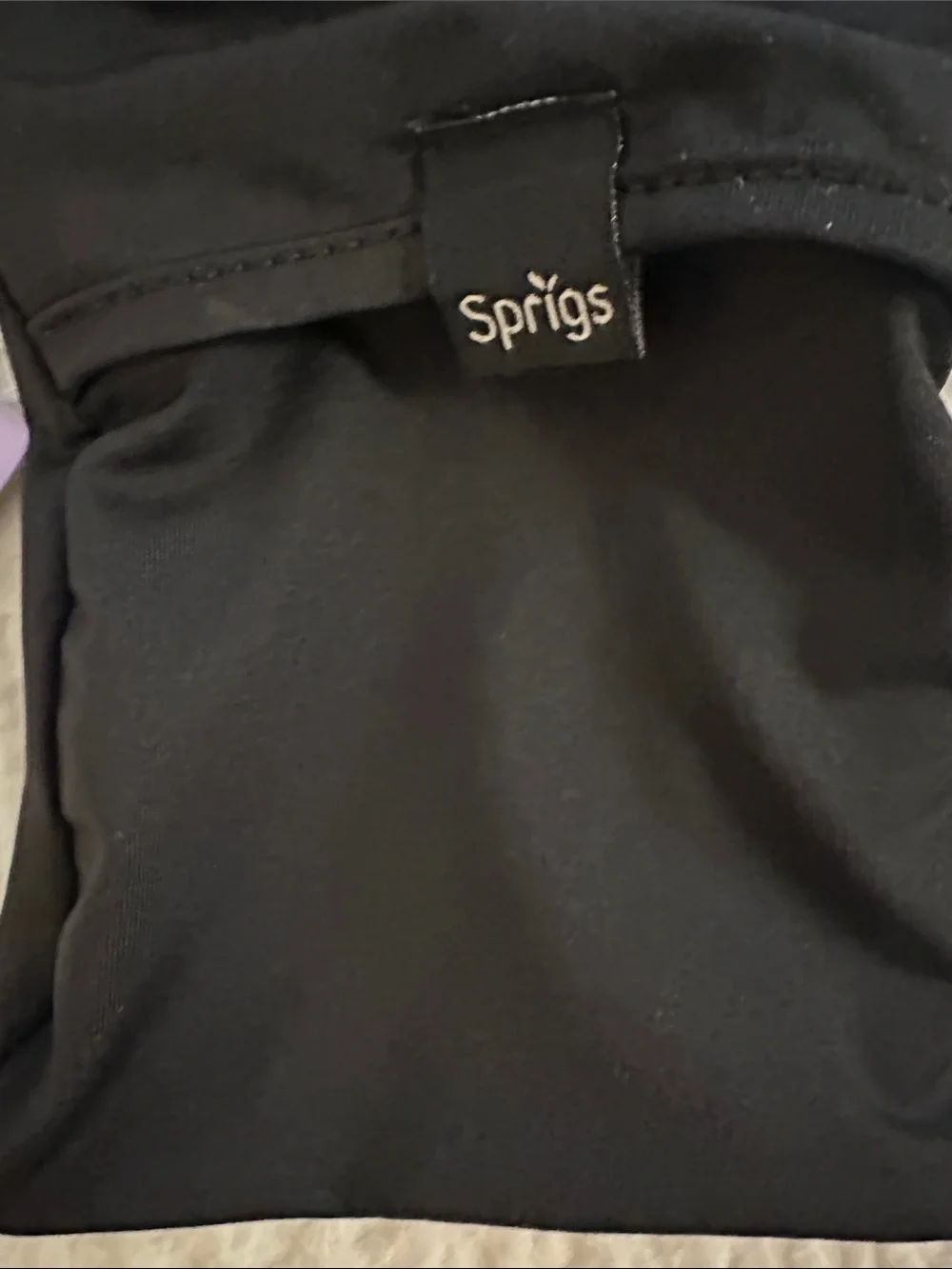 Sprigs phone wrist